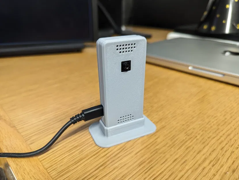 Pi Zero Camera Cases and Stand - Image 1