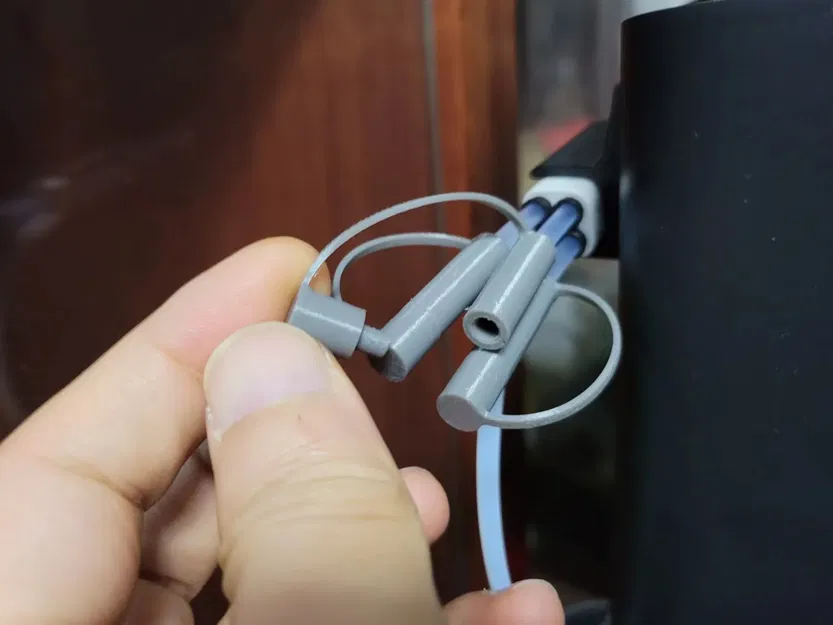 Đầu nối ống Bowden PTFE Vặn Vừa Có Nắp - Image 3