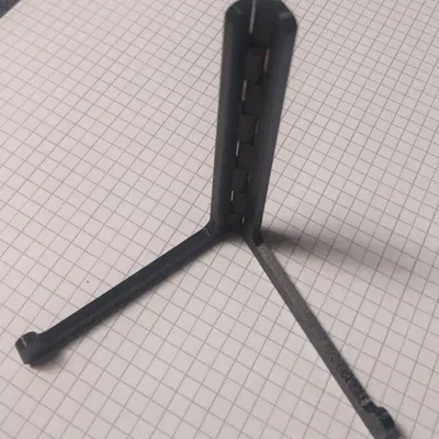 Chân Đế Đỡ Ảnh Bản Lề In Liền