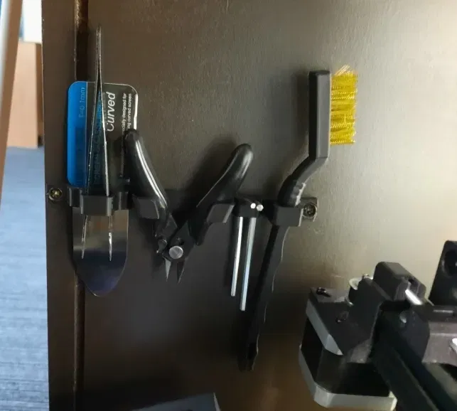 Holder Đựng Đồ Nghề In 3D Đơn Giản - Image 1