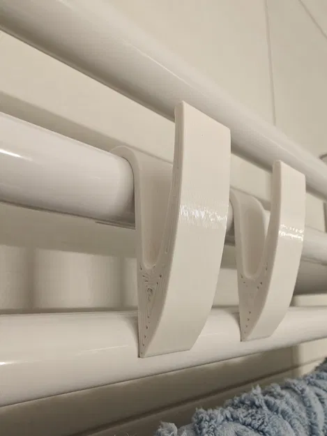 Móc Treo Khăn Tắm Cho Bàn Sưởi Phòng Tắm - Image 1