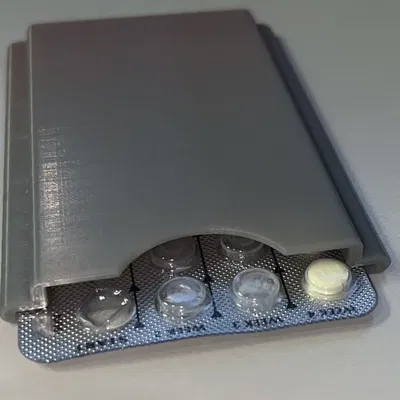 Hộp Đựng Thuốc Tránh Thai - Bản Remix