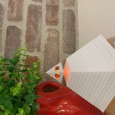 Mô hình Kim Tự Tháp Bitcoin