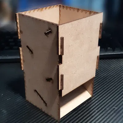 Tháp Xúc Xắc Dễ Tháo Ráp