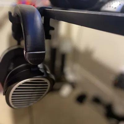 Giá đỡ tai nghe gắn bàn