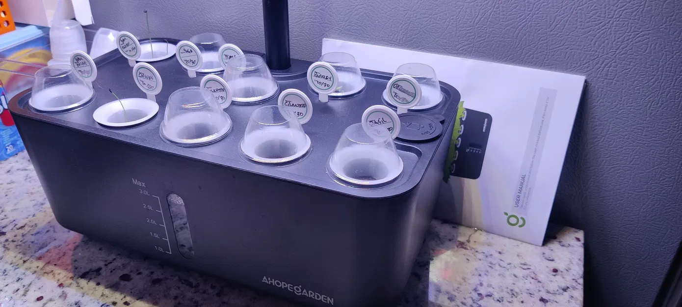 Planter Tag Holder - Image 1