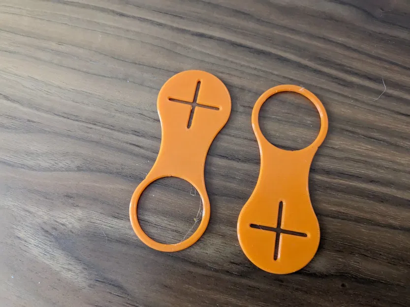 Flexible leash poop bag holder - Image 3