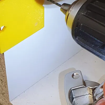 Dụng cụ khoan cho bản lề ẩn