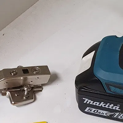 Dụng cụ khoan cho bản lề ẩn