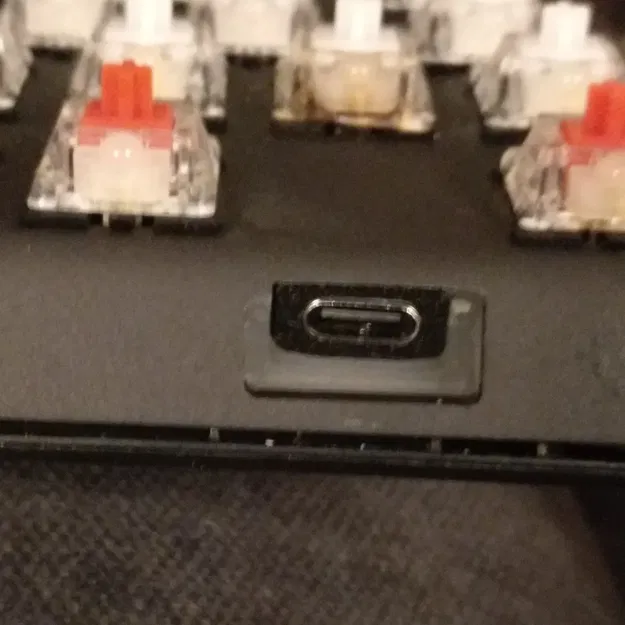 Pát Gắn Cổng USB Type-C cho Bàn Phím Steelseries Apex Pro - Image 3