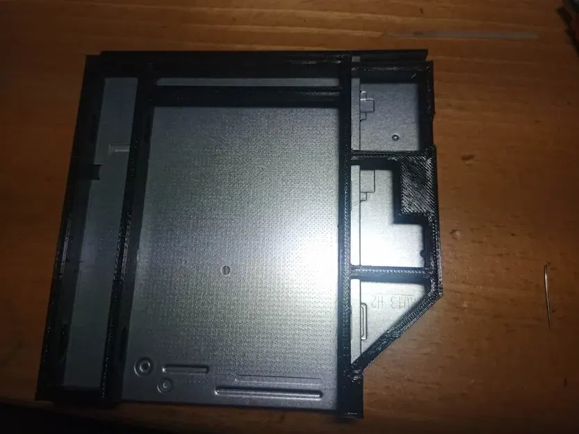 Khung Gắn Ổ Cứng SSD 2.5" Cho Ổ Đĩa CD/DVD 9.5mm (Esprimo D756) - Image 2