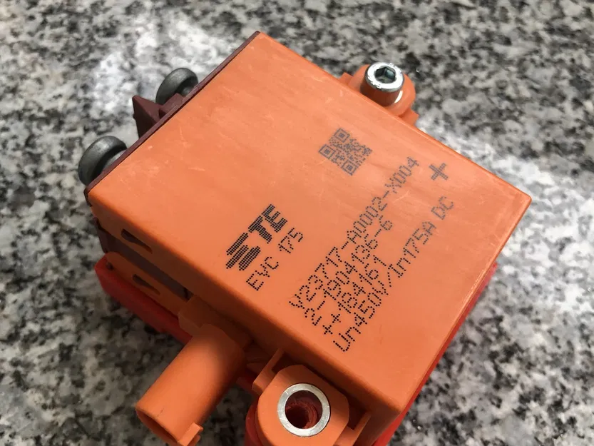 Giá đỡ thanh ray DIN cho bộ đóng cắt EV - Image 1