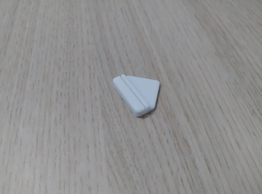 Minimalistic Card-Stand - Image 3