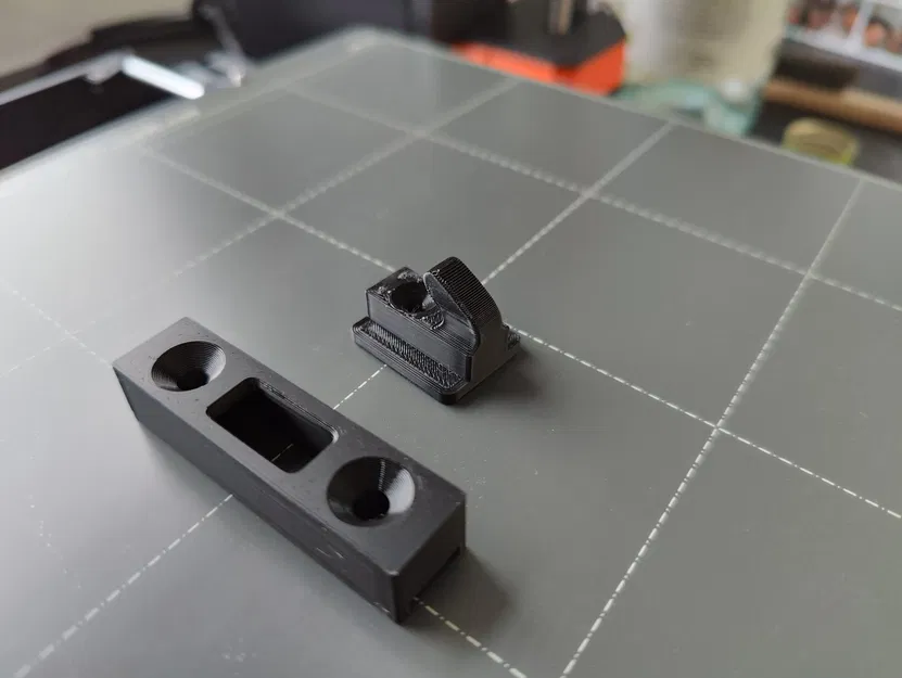 Hook & slot for insect door - Image 1