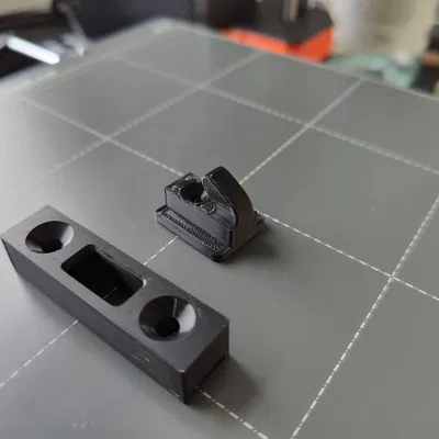 Hook & slot for insect door