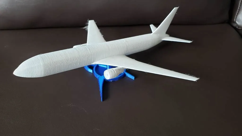 Mô hình Boeing 767-300 Tỉ lệ 1:200 - Image 1