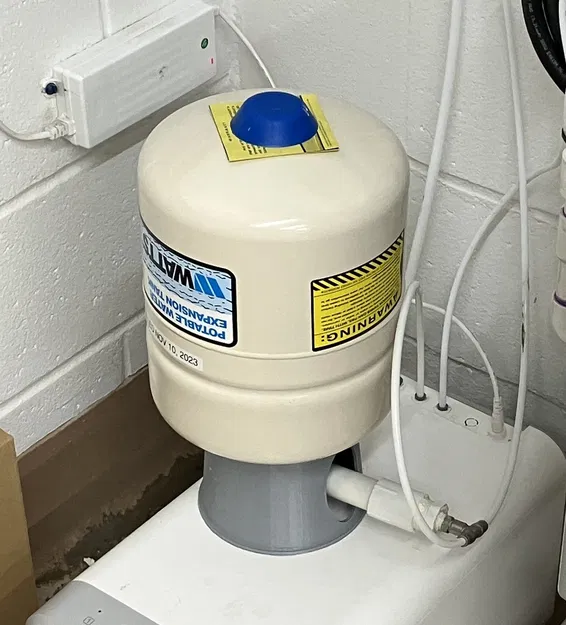 Đế Bình Nước Nhỏ - Image 1