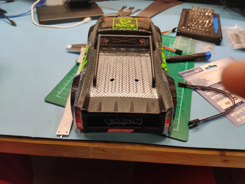 Pinecone WLToys sg1602/1603 modification - Image 4