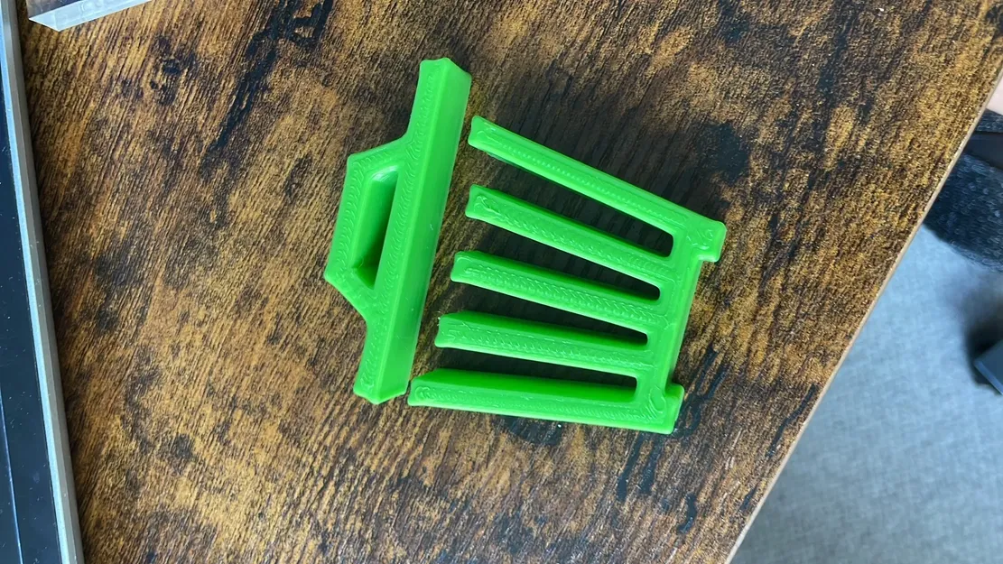 Bộ sưu tập bảng hiệu "Trash Rank" Rocket League - Image 1