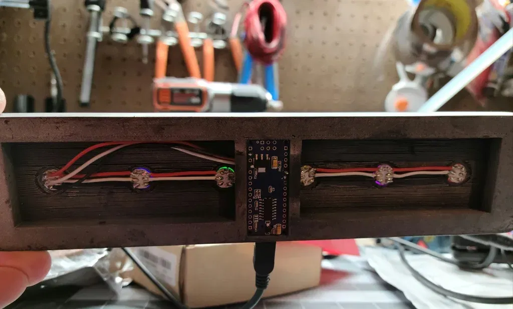 Giá Đỡ Tinh Thể Kyber - Star Wars Galaxy's Edge - Phiên Bản 3, 6 và 7 Khe - Image 2