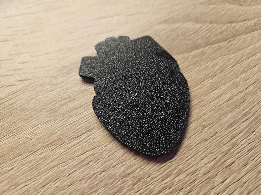 Huy Hiệu Trái Tim - Image 4