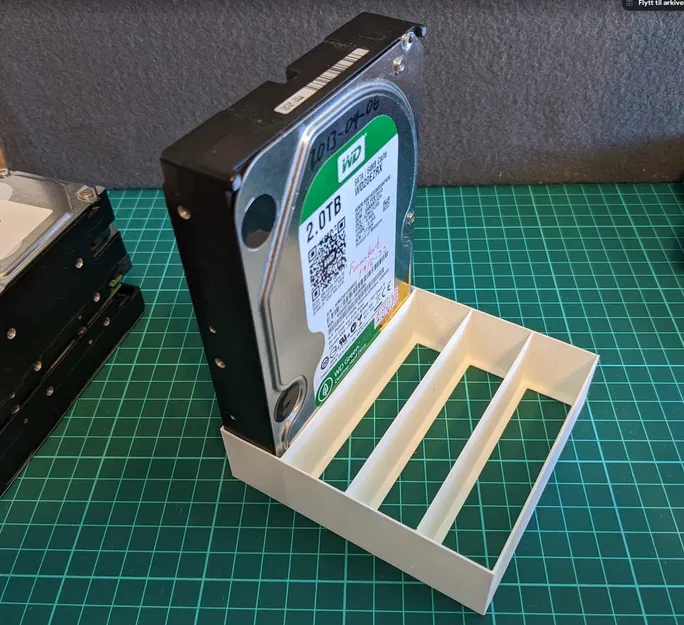 Kệ cho 4 ổ HDD 3.5 inches - Image 2