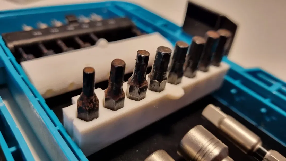 Kệ đựng bộ mũi khoan Makita - Image 3