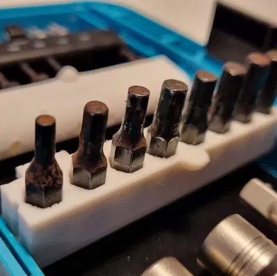 Kệ đựng bộ mũi khoan Makita