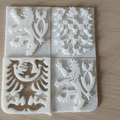 Biểu Tượng Lớn của Séc với Đại Bàng và Sư Tử