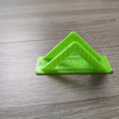 Chân nến để bàn ăn