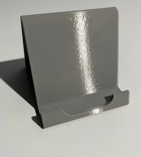 iPhone Stand - Image 1