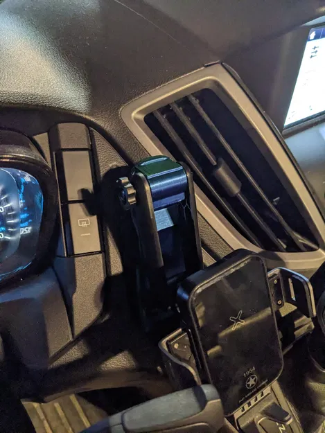 ĐẾ GẮN ĐIỆN THOẠI CHO XE FORD TRANSIT - Image 1