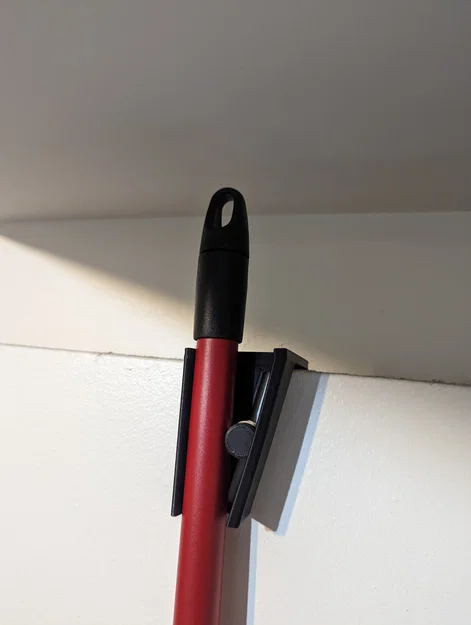 Kẹp Chổi - Gắn Cửa - Image 1