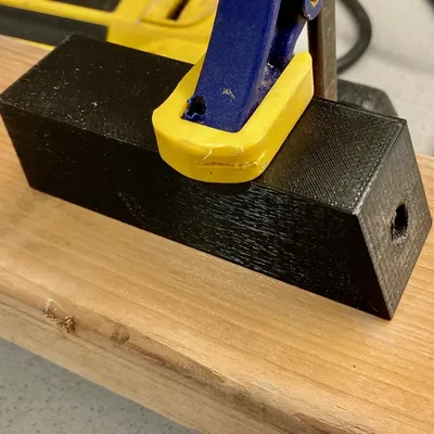 Khuôn Khoan Lỗ Túi