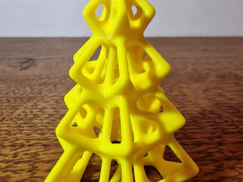 Móc Treo Cây Thông Noel Hình Khối Voronoi - Image 2