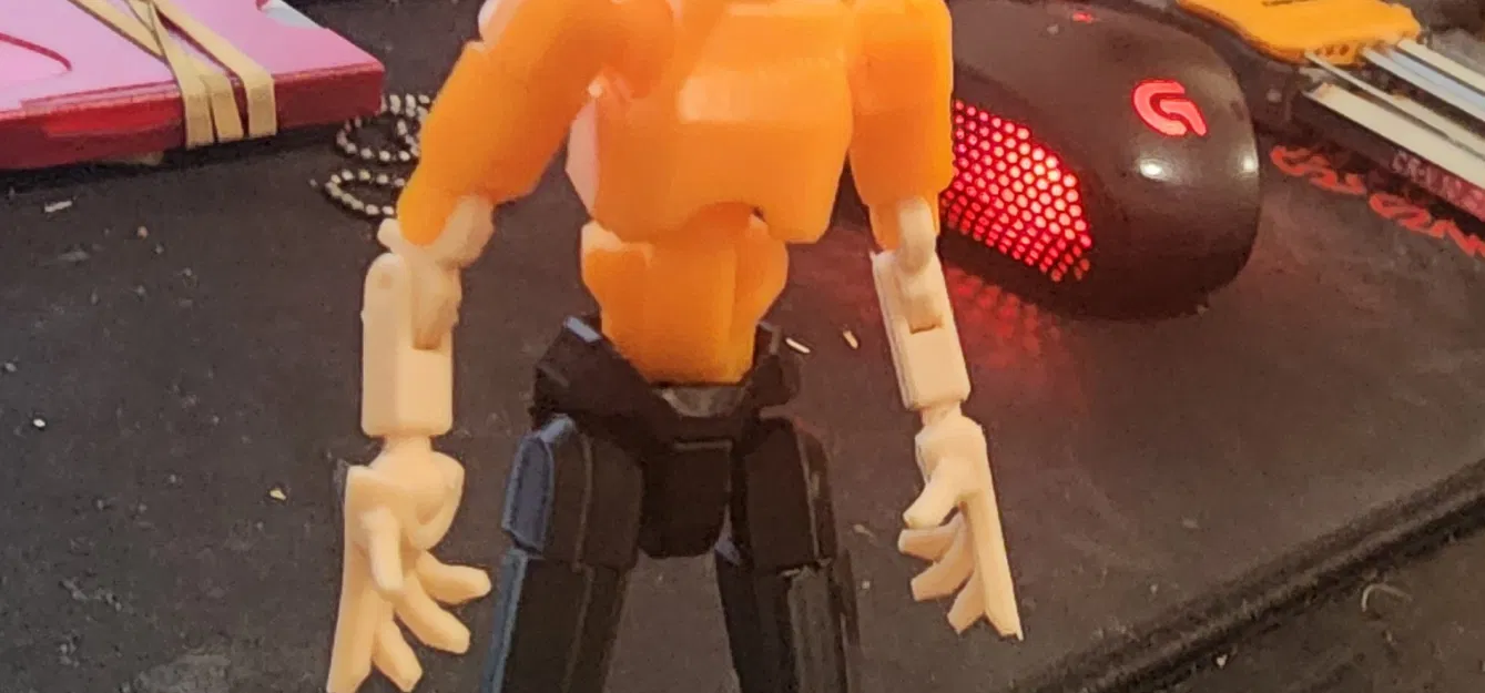 a more rounded hat to suit the rounded head of dummy 13 - Image 3