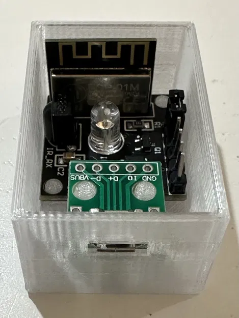 Hộp đựng Cảm biến Hồng ngoại IR và Module WiFi ESP8285 ESP-01M có Micro USB - Image 6