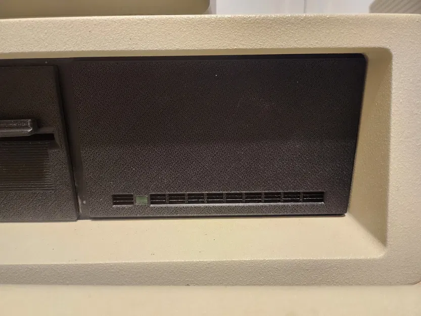 Mặt Trước Ổ Cứng Seagate ST-251, 225 Full-Height - Image 1