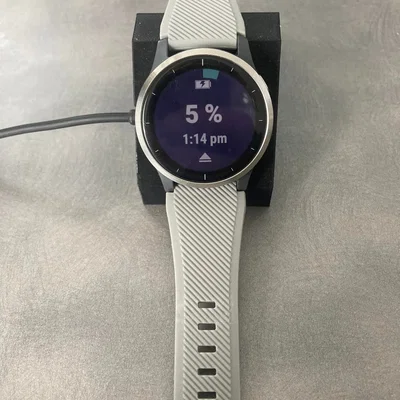 Giá đỡ dây sạc Garmin