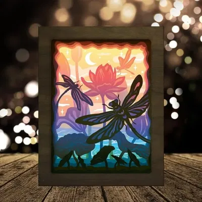 Hộp đèn hoa sen hình chuồn chuồn