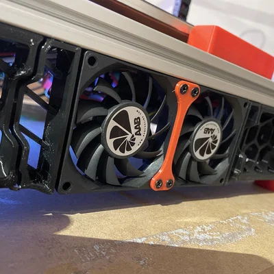 Giá đỡ quạt Voron 2.4 (300) cho quạt 70mm