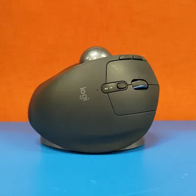 Logitech MX Ergo Mid Body Stand Nghiêng 65°