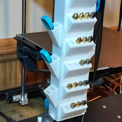 Extrusion mounted tool organizer