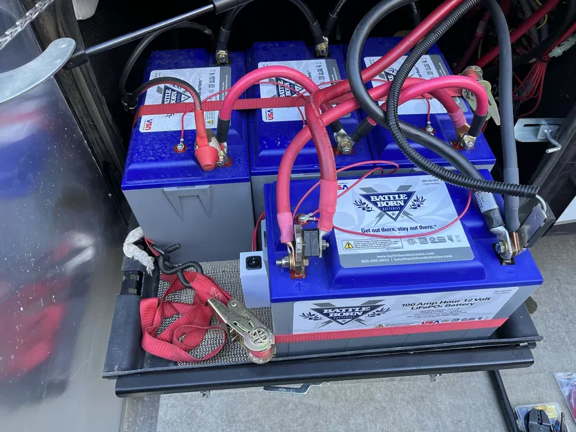 Đế Gắn Công Tắc Sưởi Pin Cho Ắc Quy BattleBorn - Image 2