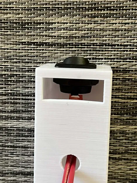 Đế Gắn Công Tắc Sưởi Pin Cho Ắc Quy BattleBorn - Image 4