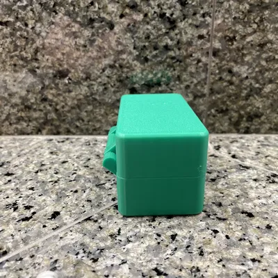 Print in place latching box