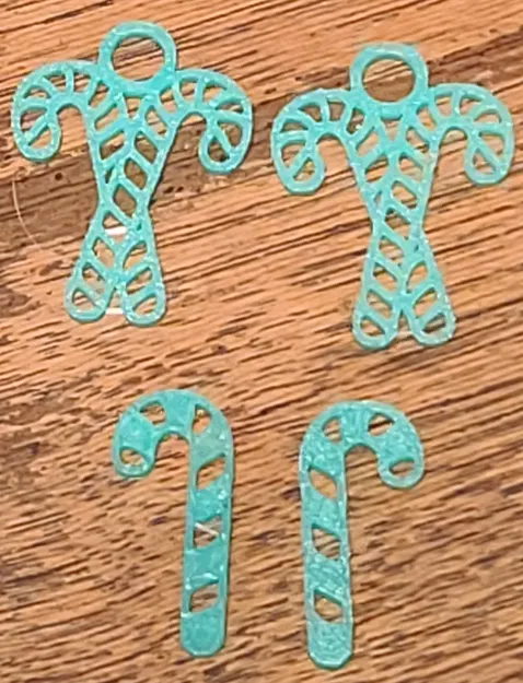 Bông Tai Cây Kẹo Giáng Sinh - Image 1