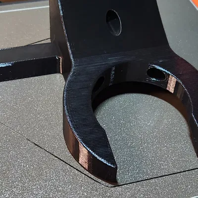 Giá Đỡ Bình Xịt Redux - Bình Xịt Nhãn Hiệu "Round Up"