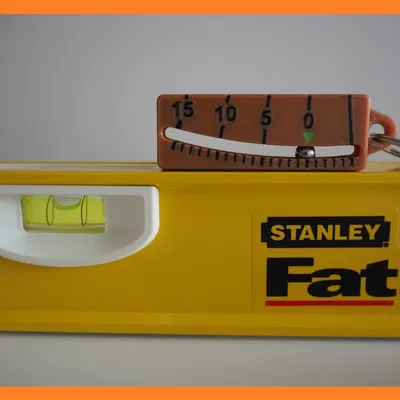 Móc Khóa Thước Thủy Ngang Chính Xác