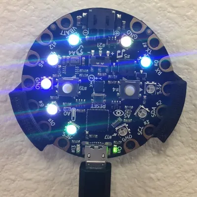 Giá Treo Tường Cho Circuit Playground